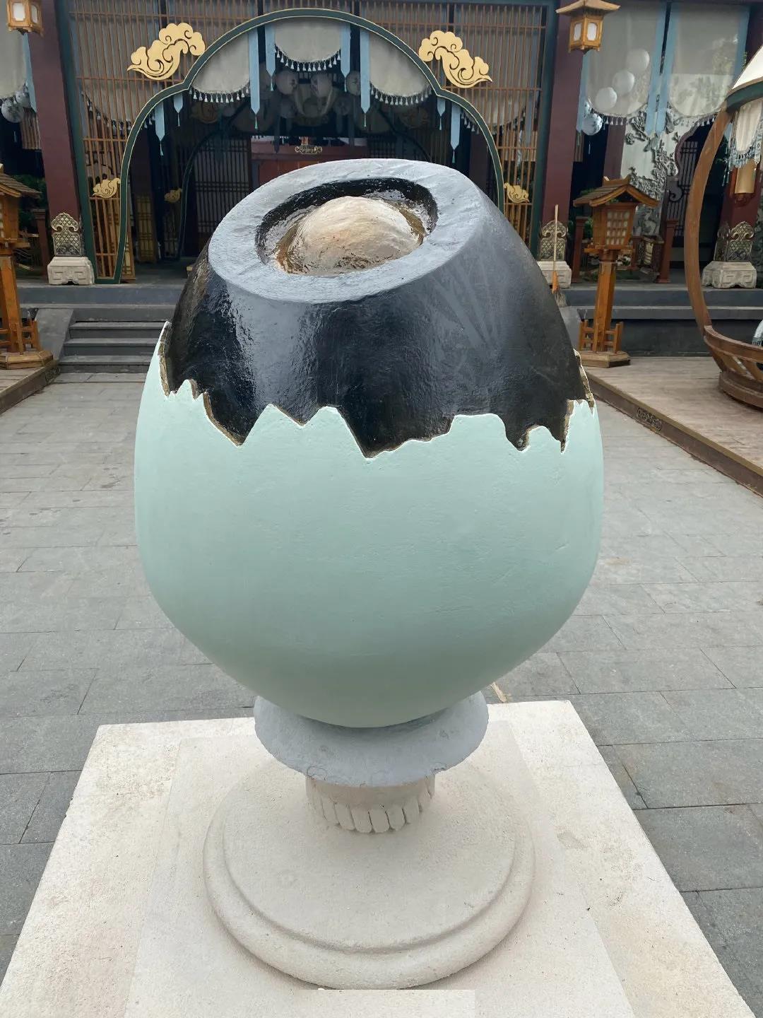 皮蛋雕塑